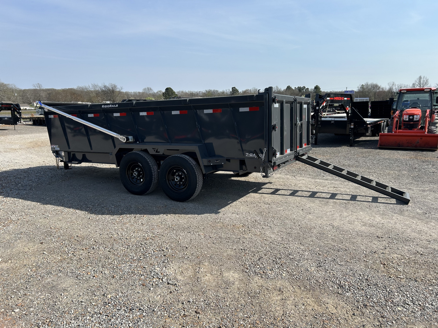 New 2026 Lamar Dump Trailer | 83" x 16' 14K GVWR