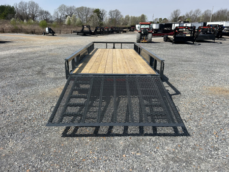 New 2026 Lamar 83"x18' 10k Utility Trailer