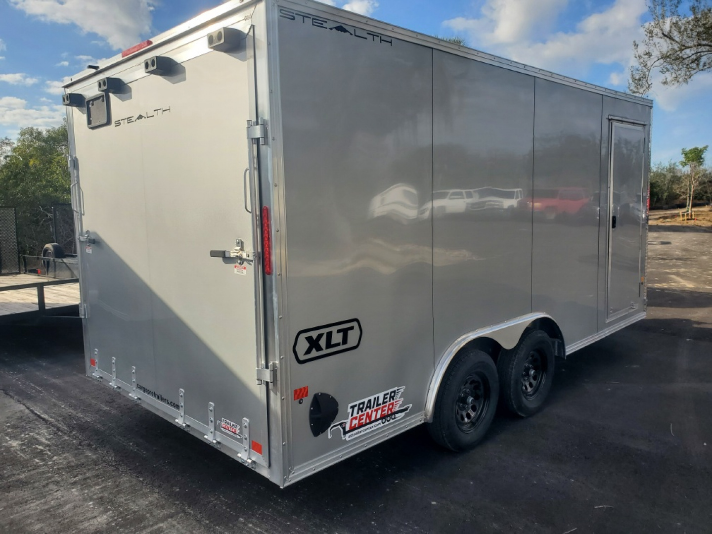 New 2026 ALCOM 8.5X16 XLT STEALTH ALUMINUM CAR HAULER Car / Racing Trailer ENCLOSED TRAILER WITH REAR RAMP DOOR, 6'10" INTERIOR HEIGHT, SCREWLESS EXTERIOR, 1 PIECE ALUMINUM ROOF, 4 D-RINGS