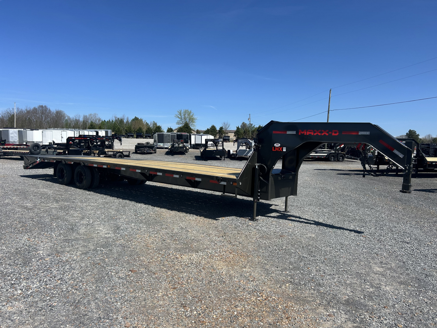 New 2026 MAXXD 102"X34' 40K *ENGINEERED FRAME* Gooseneck Flatbed Trailer