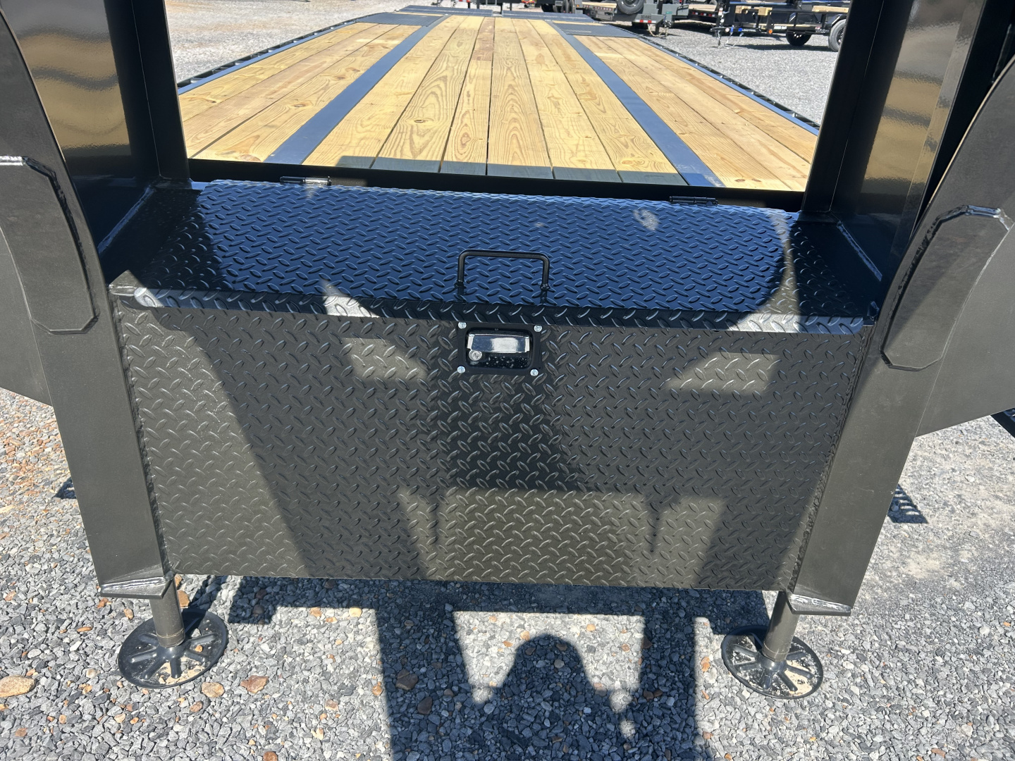 New 2026 MAXXD 102"X34' 40K *ENGINEERED FRAME* Gooseneck Flatbed Trailer