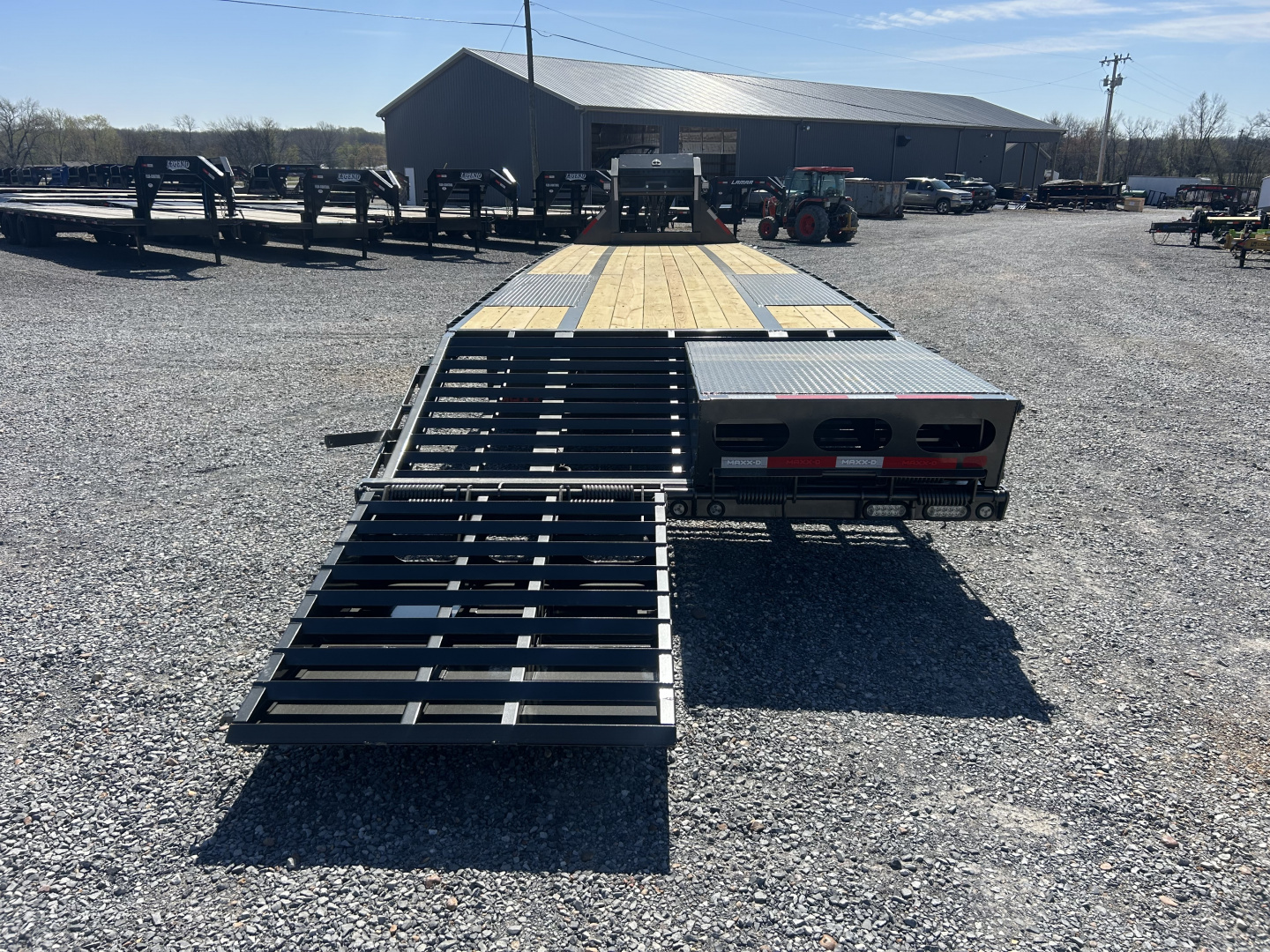 New 2026 MAXXD 102"X34' 40K *ENGINEERED FRAME* Gooseneck Flatbed Trailer