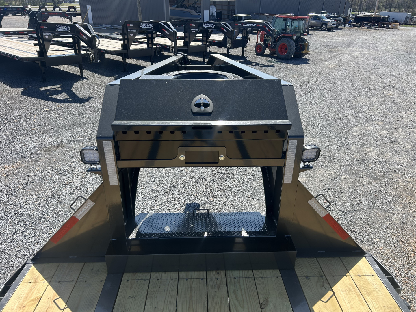 New 2026 MAXXD 102"X34' 40K *ENGINEERED FRAME* Gooseneck Flatbed Trailer