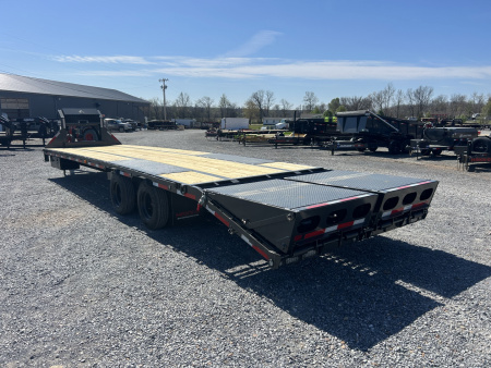 New 2026 MAXXD 102"X34' 40K *ENGINEERED FRAME* Gooseneck Flatbed Trailer