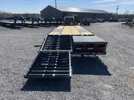 New 2026 MAXXD 102"X34' 40K *ENGINEERED FRAME* Gooseneck Flatbed Trailer