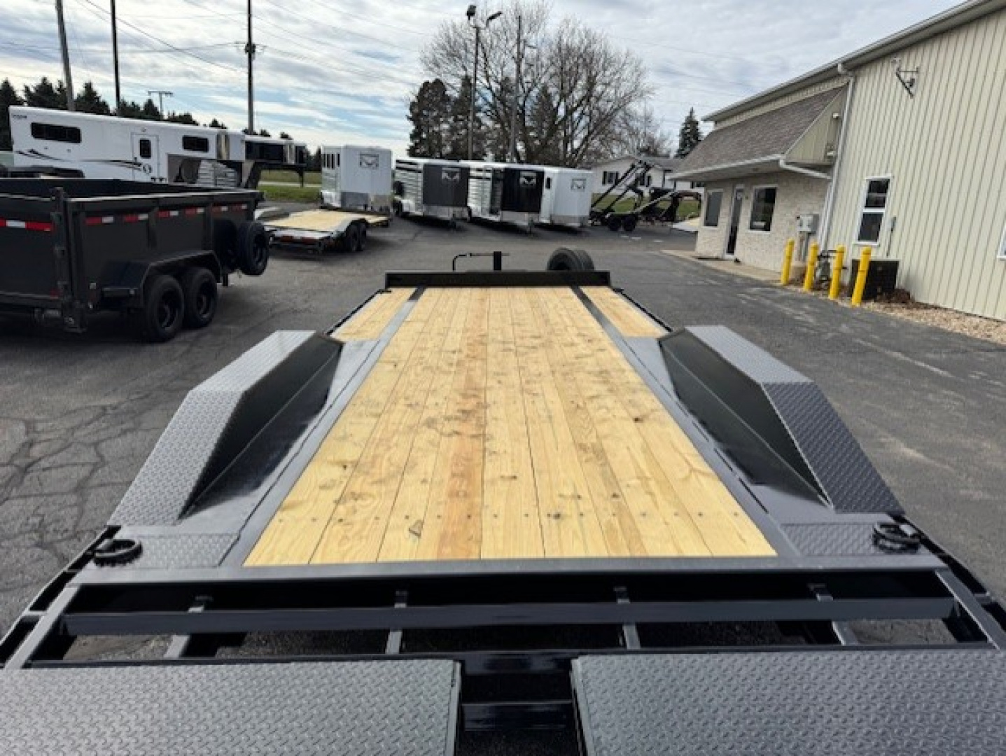 New 2026 MAXX-D H9X10224 Equipment Trailer