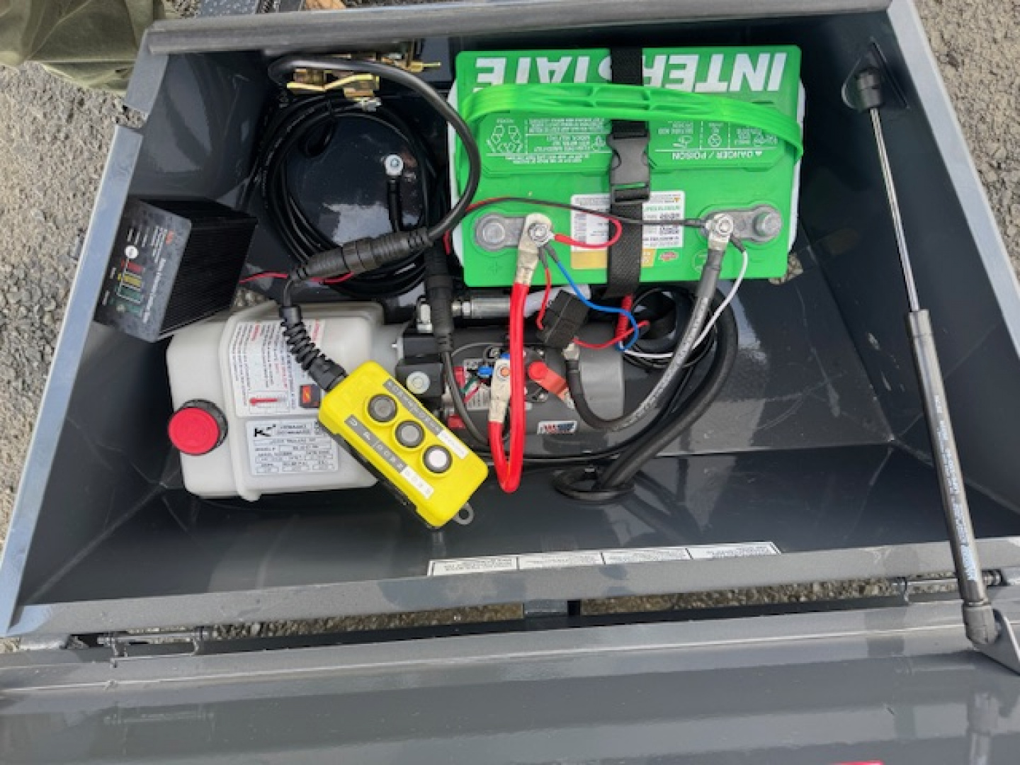 New 2026 LAMAR TRAILERS 60" x 10' DS25 Tandem Axle 10K Dump Trailer 18" SIDES