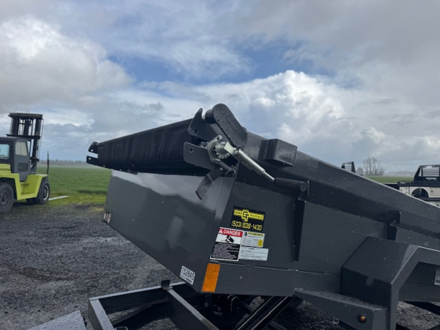 New 2026 LAMAR TRAILERS 60" x 10' DS23 Tandem Axle 7K Dump Trailer 18"SIDES