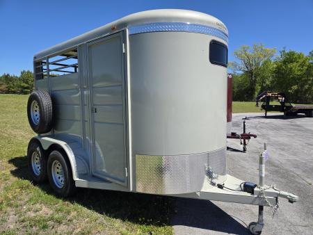 New 2026 Calico Trailers CAL2HSK Horse Trailer