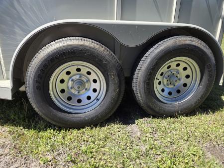 New 2026 Calico Trailers CAL2HSK Horse Trailer