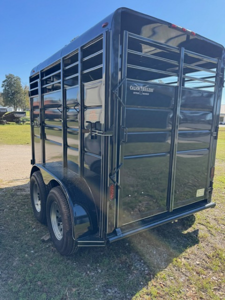 New 2026 Calico Trailers CAL2HSK Horse Trailer