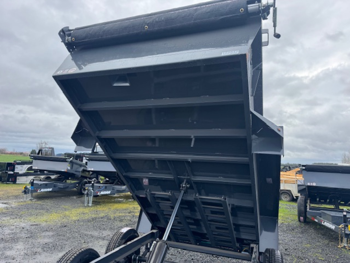 New 2026 LAMAR TRAILERS 60" x 10' DS23 Tandem Axle 7K Dump Trailer 18" SIDES