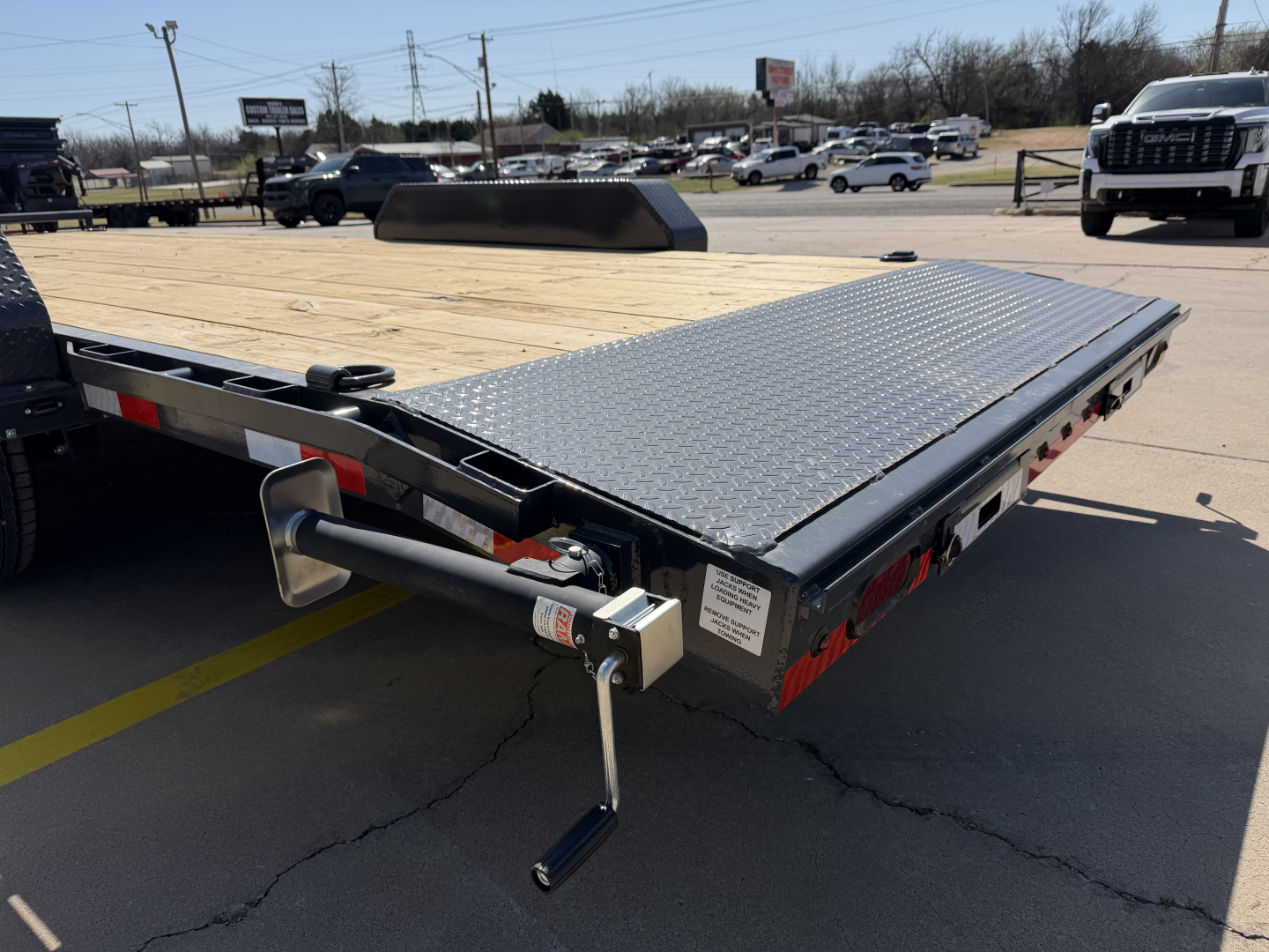 New #148136 2026 LAMAR H6 22 X 83 TANDEM AXLE 14K EQUIPMENT HAULER W/ SLIDE IN RAMPS
