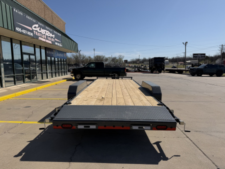 New #148136 2026 LAMAR H6 22 X 83 TANDEM AXLE 14K EQUIPMENT HAULER W/ SLIDE IN RAMPS