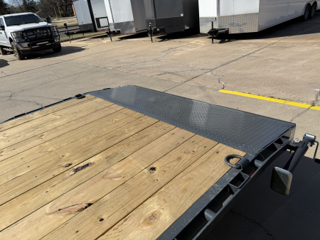 New #148136 2026 LAMAR H6 22 X 83 TANDEM AXLE 14K EQUIPMENT HAULER W/ SLIDE IN RAMPS