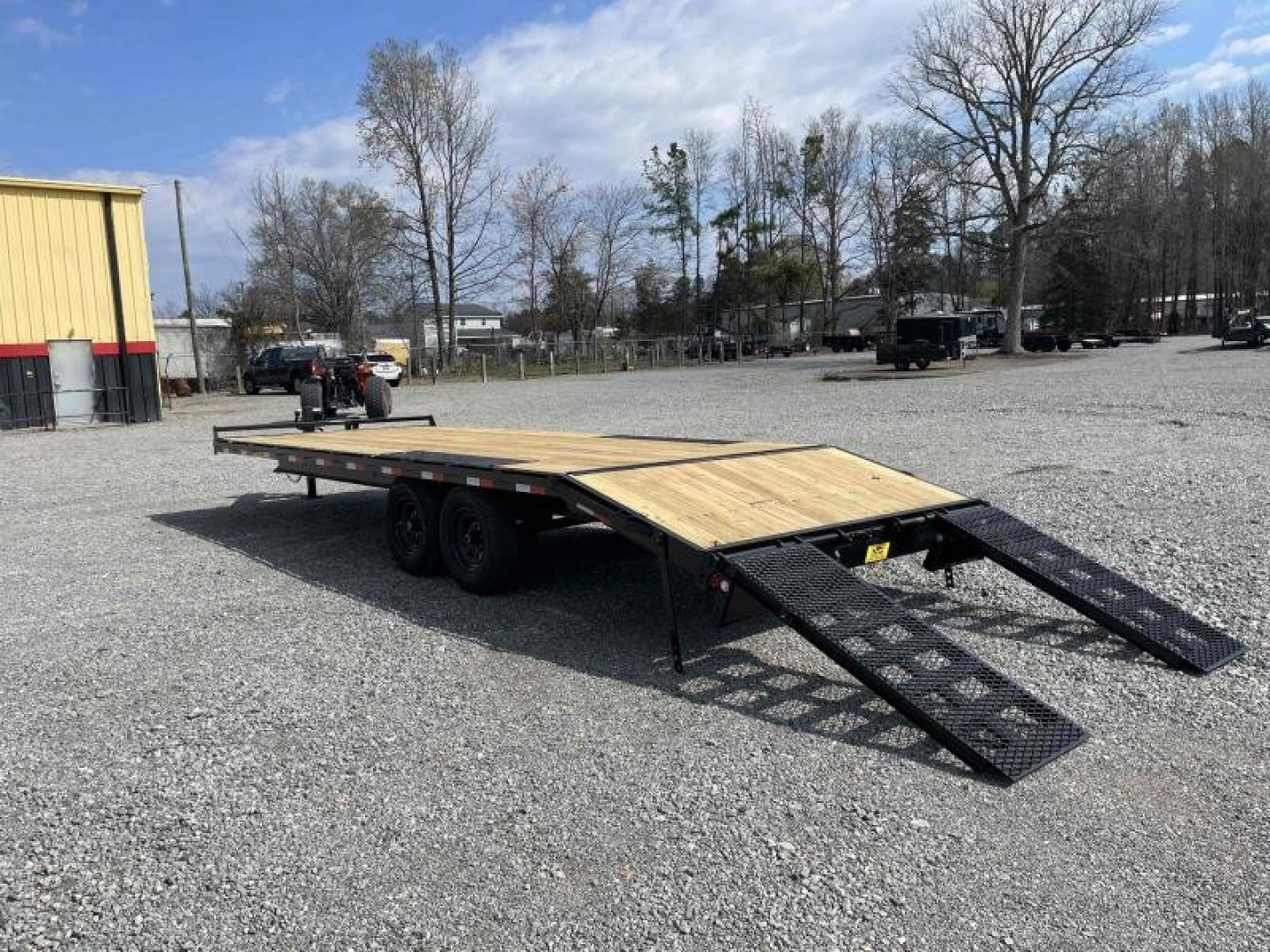 New 2026 Down 2 Earth Trailers 24' 14K Deckover Trailer