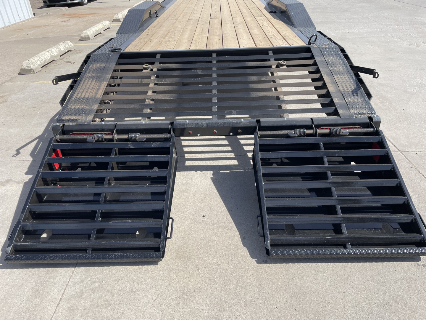 New 2026 Buckshot MFG AR30R Car / Racing Trailer