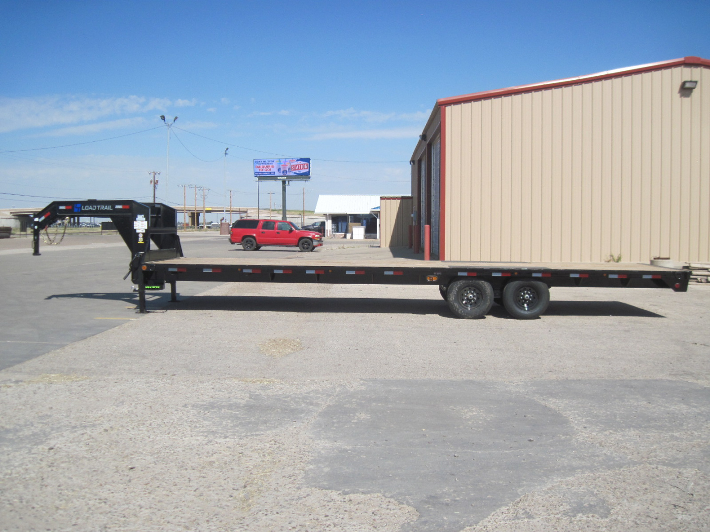 New 2024 Load Trail 102x30 GN Flatbed 14k