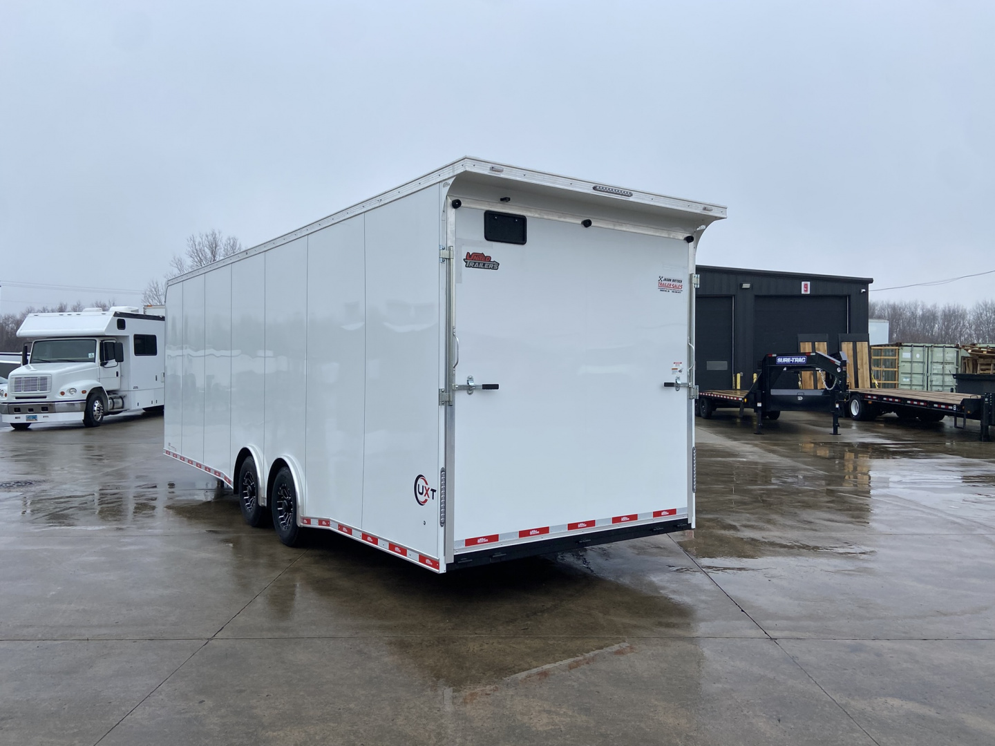 New United UXT 8.5X28 Car Trailer
