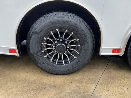 New United UXT 8.5X28 Car Trailer