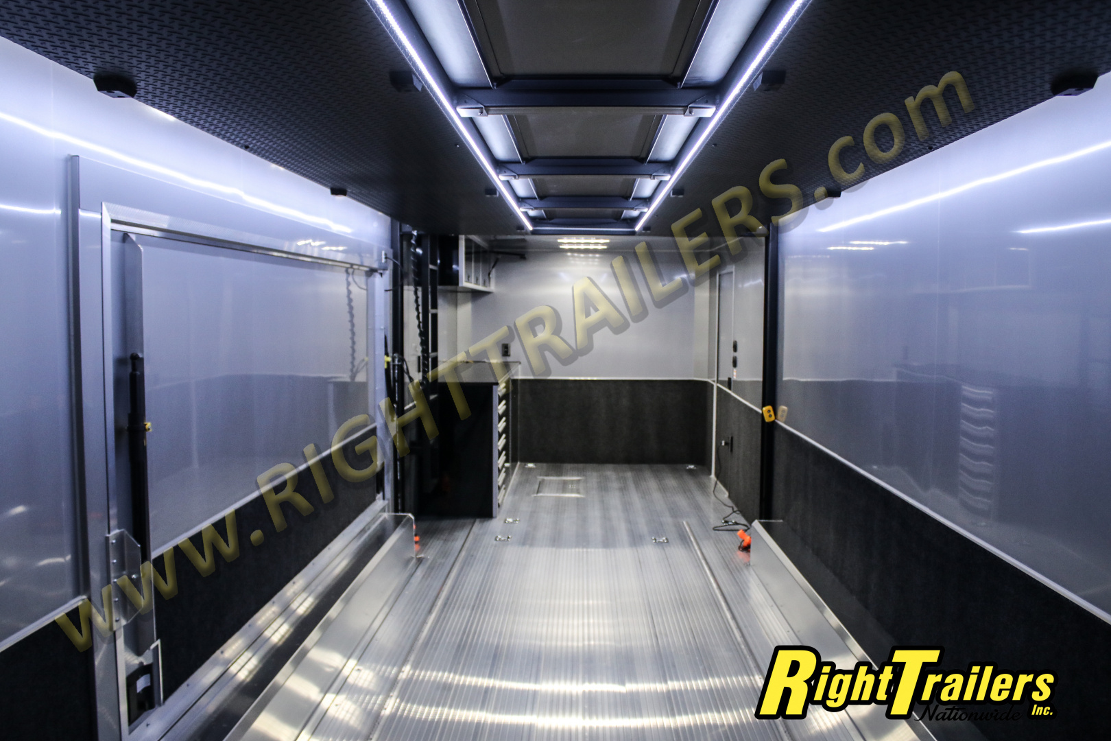 New 2026 8.5X32 iNTech STACKER