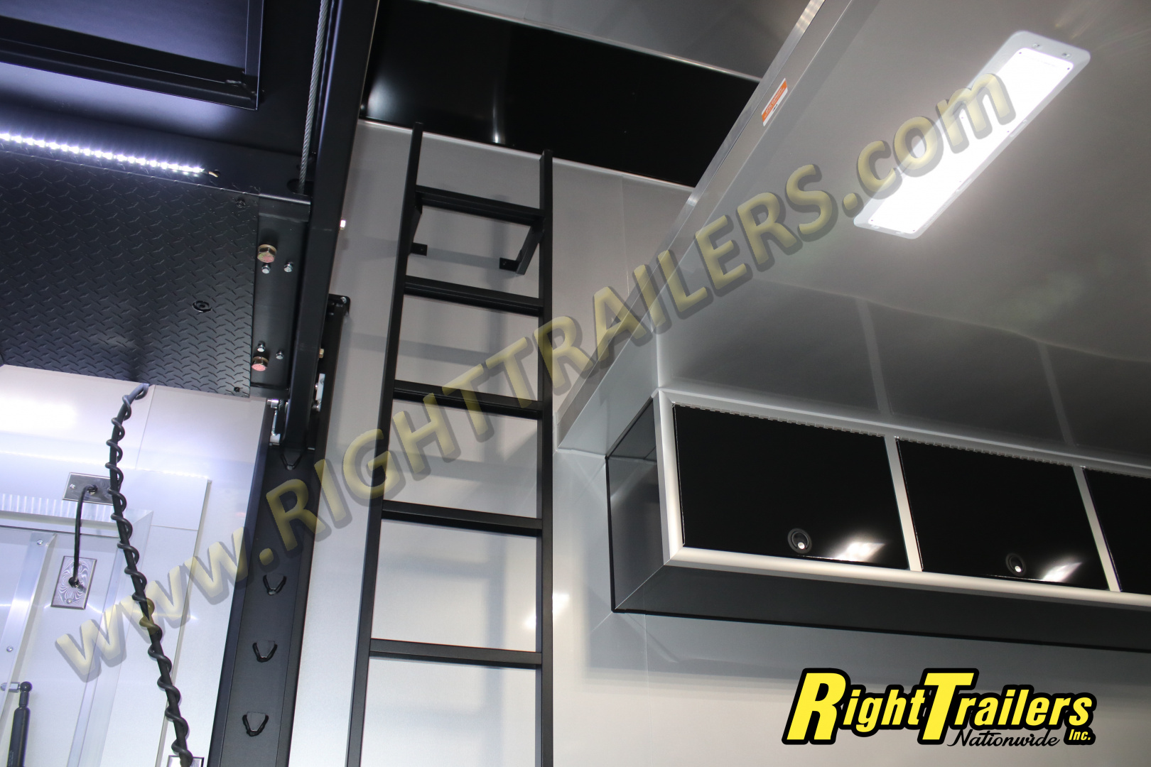 New 2026 8.5X32 iNTech STACKER