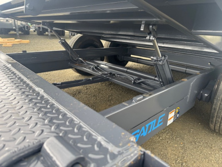 New 2026 VERSATILE TRAILERS 7X20 SF204T-20K Tilt Trailer