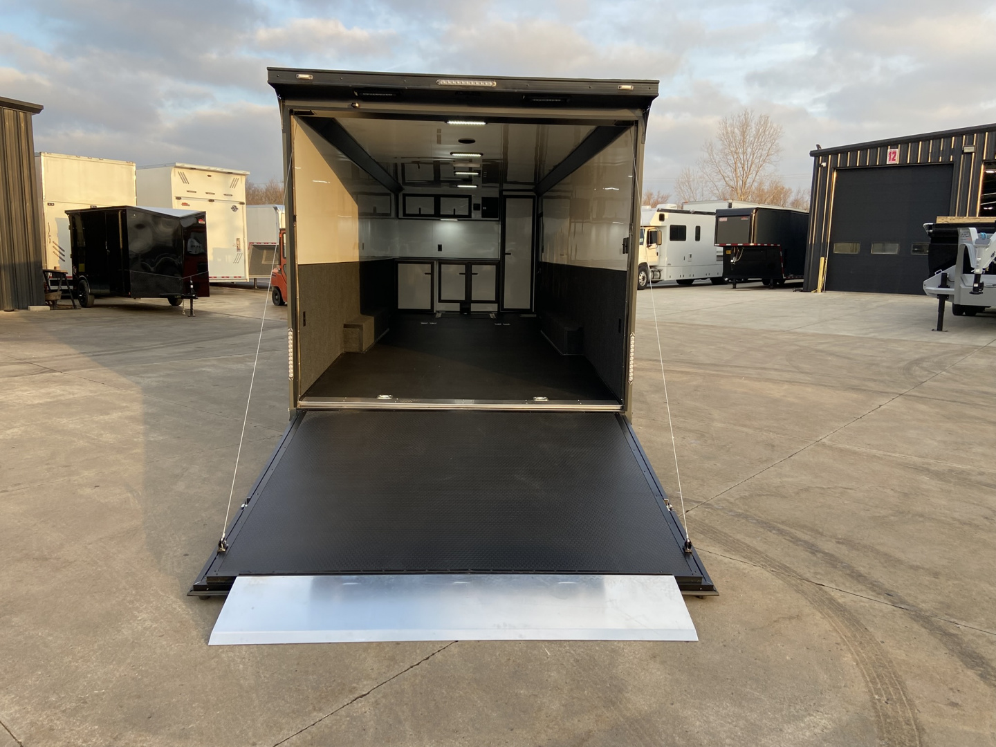 New United Trailers PREM 8.5X28 Racing Trailer