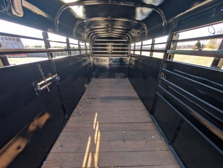 Used 1992 Chaparral Livestock Trailer