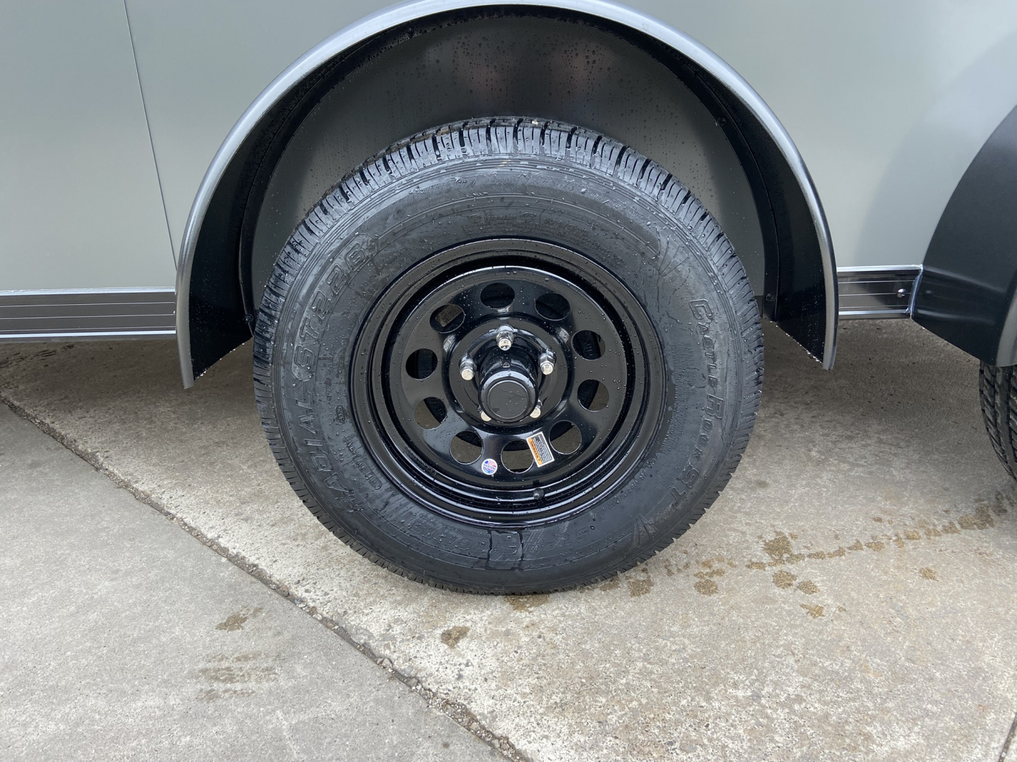 New United UJ-S-7X14 Cargo Enclosed Trailer