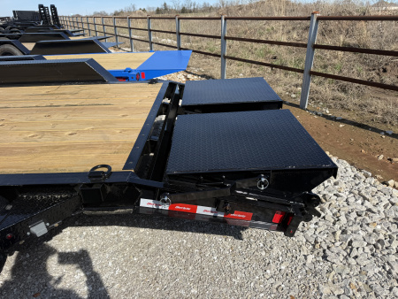 New 2026 Liberty LE14K83X17+3B8 Equipment Trailer