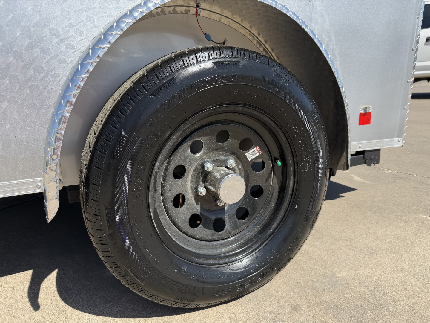 New #055489 2026 FOREST RIVER SA 6 X 10 SINGLE AXLE 3K ENCLOSED W/ REAR RAMP DOOR