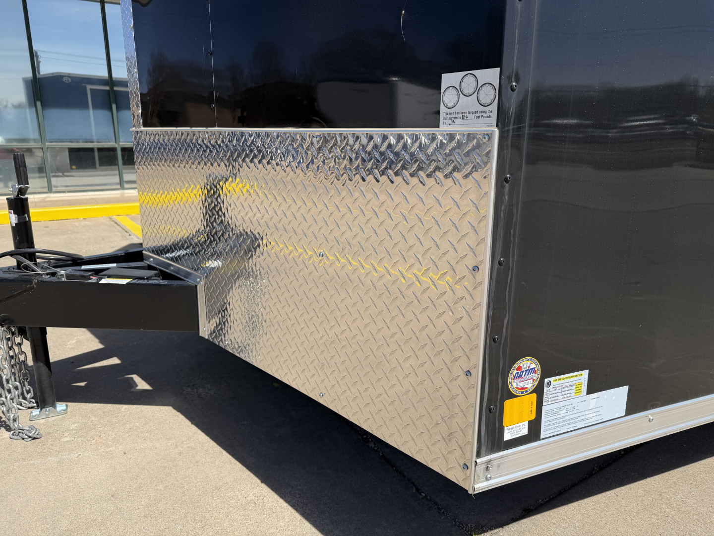 New #097227 2026 FOREST RIVER TA3 8.5 X 18 TANDEM AXLE 10K ENCLOSED W/ REAR RAMP DOOR