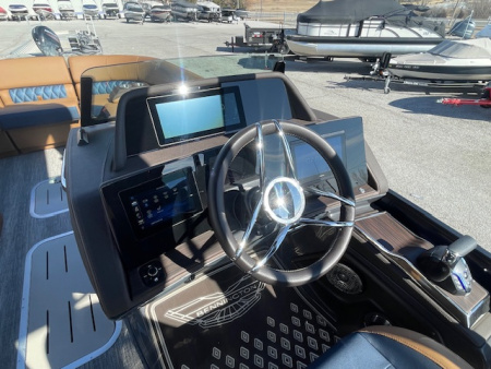 New 2026 Bennington 23 RSBA TRITOON Pontoon Boat