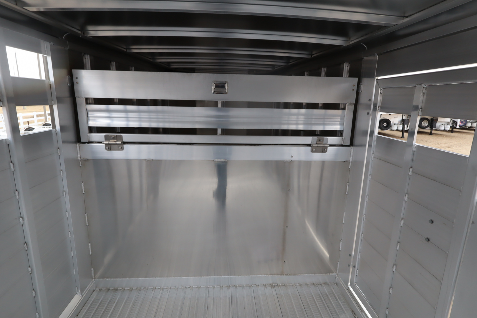 New 2026 Featherlite Trailers 24' Stock Stock / Stock Combo Trailer
