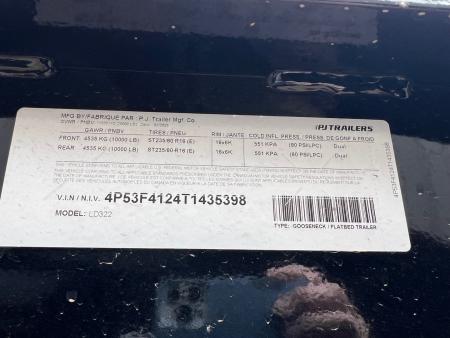New 2026 PJ Trailers 32' LD Gooseneck 10K's Flatbed Trailer