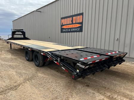 New 2026 PJ Trailers 32' LD Gooseneck 10K's Flatbed Trailer