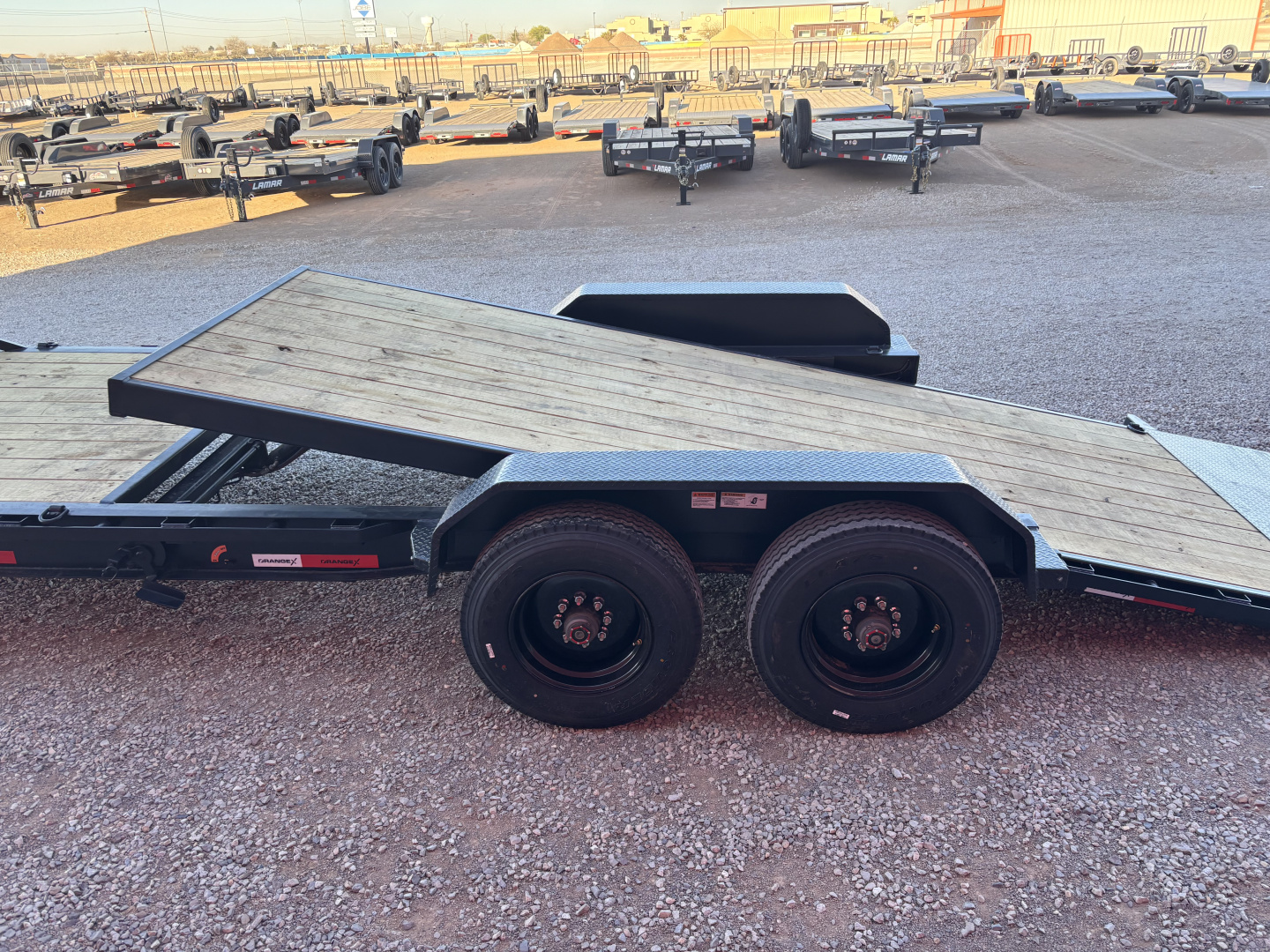 New 2026 ORANGE X 83X22 GRAVITY TILT 20K Tilt Trailer