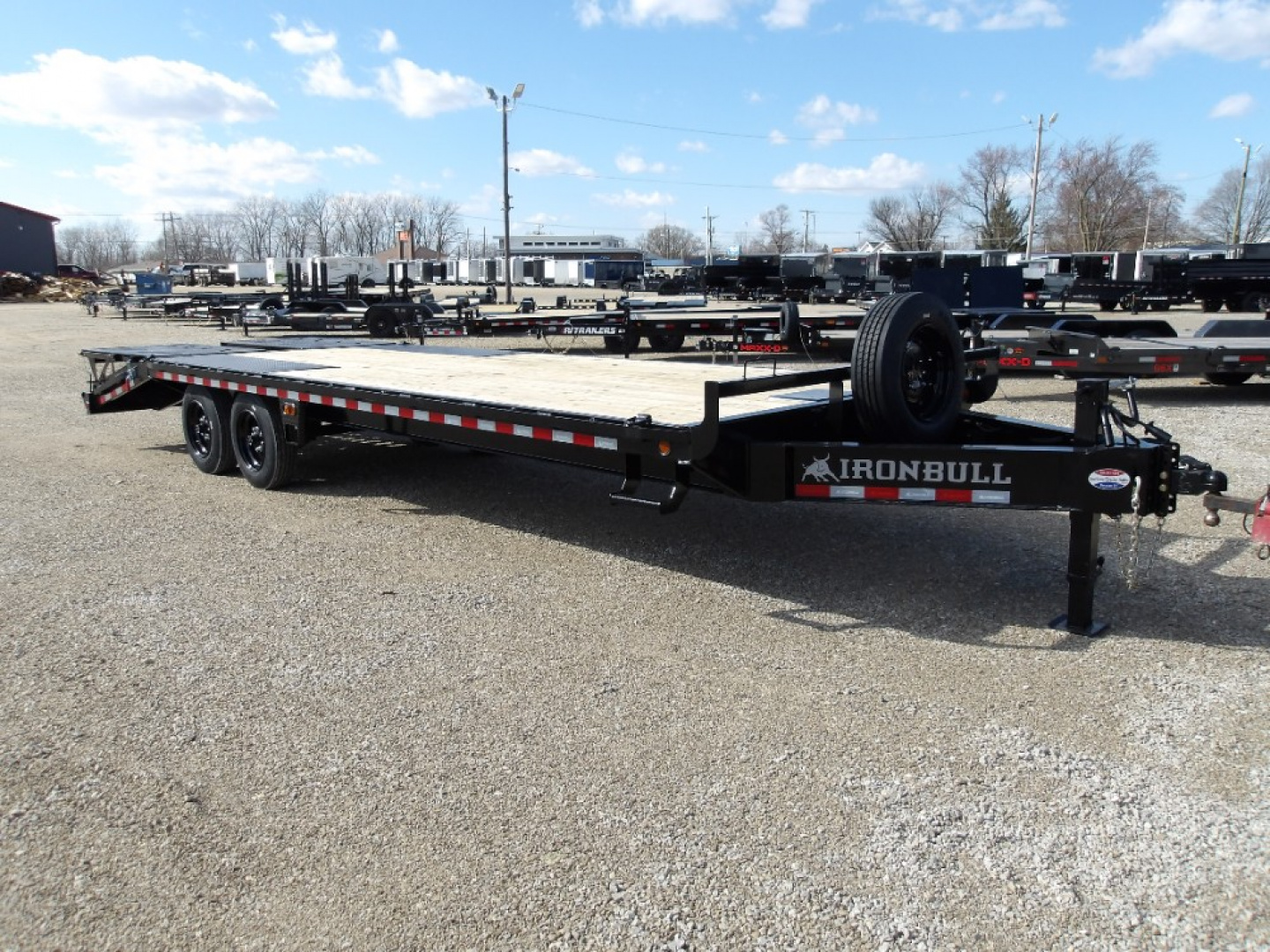 New 2026 Iron Bull FDP0225082 Deckover Trailer