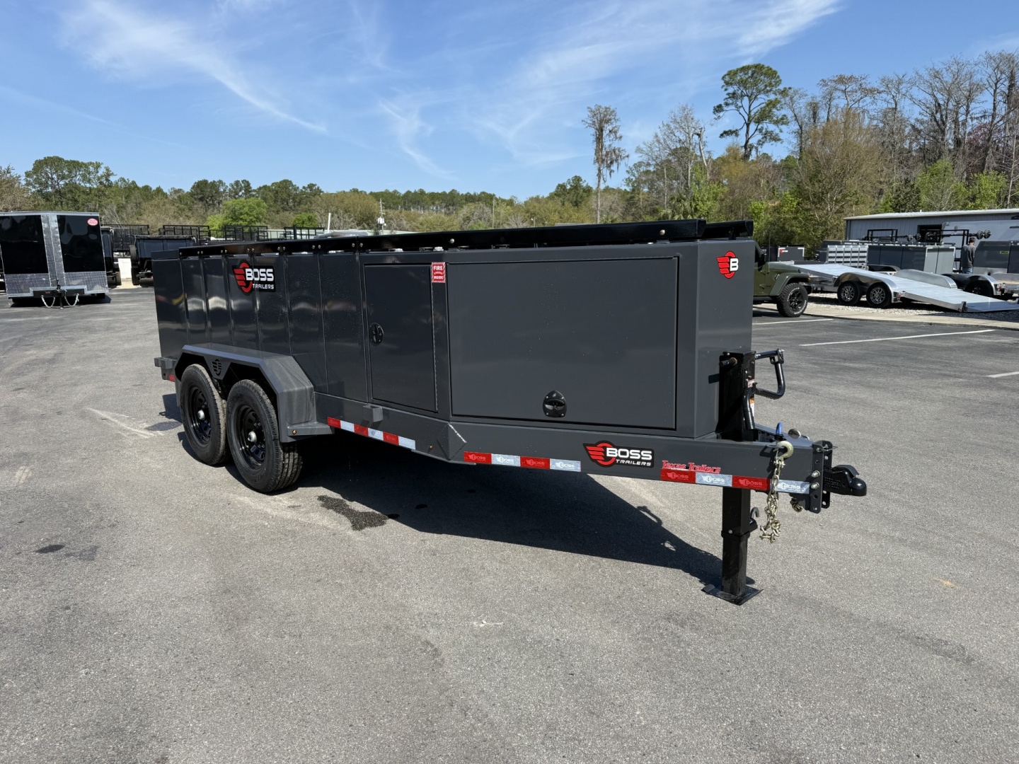 New MT660072 BOSS TRAILERS 660 GALLON MULTI TANK NO-HAZMAT FUEL TRAILER