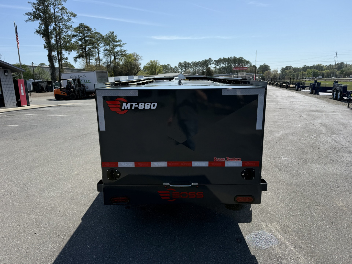 New MT660072 BOSS TRAILERS 660 GALLON MULTI TANK NO-HAZMAT FUEL TRAILER