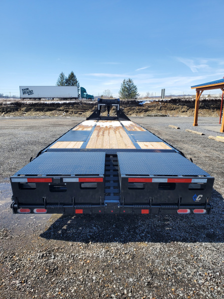 New 2026 Diamond C Trailers FMAX210 / 102"X30' / 25000 GVWR / MAX RAMPS