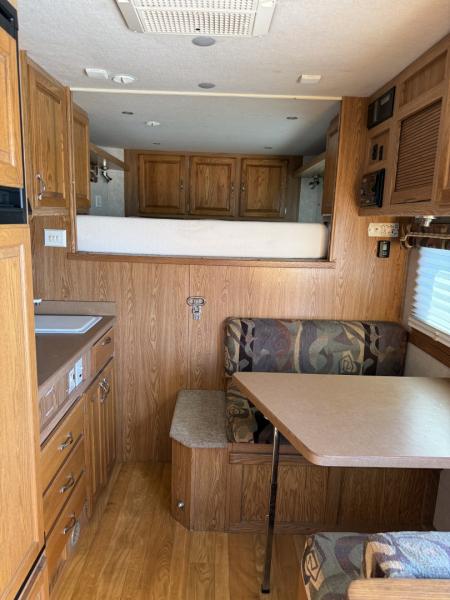 Used 2004 Silver Star 8312 Horse Trailer