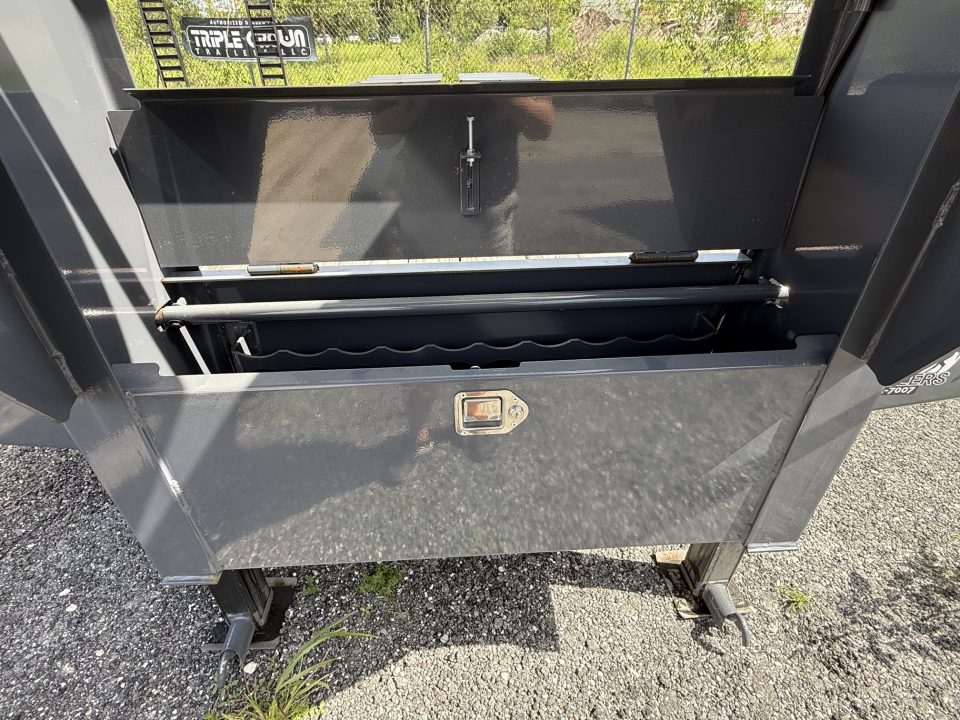 New 2026 Triple Crown Trailers 25FT (20+5) Gooseneck Equipment Trailer – Dovetail w/ Mega Ramps