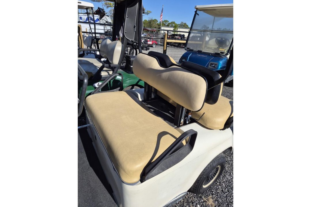 Used 2006 E-Z-GO 6 Seater Gas Golf Cart Golf Cart