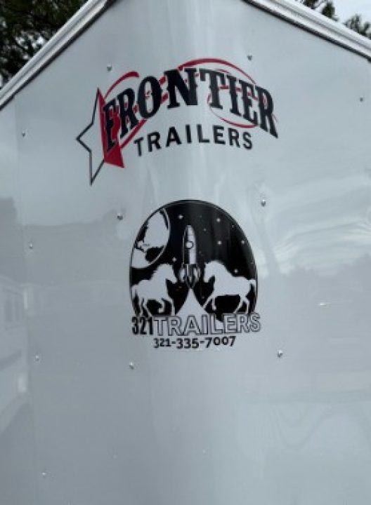 New 2026 Frontier Flatbeds 3 Horse Trailer with Drop Down Windows and Double Doors in Rear