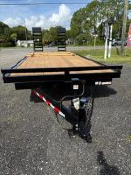 New Triple Crown Trailers