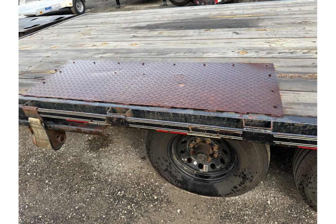 Used 2024 Trail Maxx Flatbed Trailer