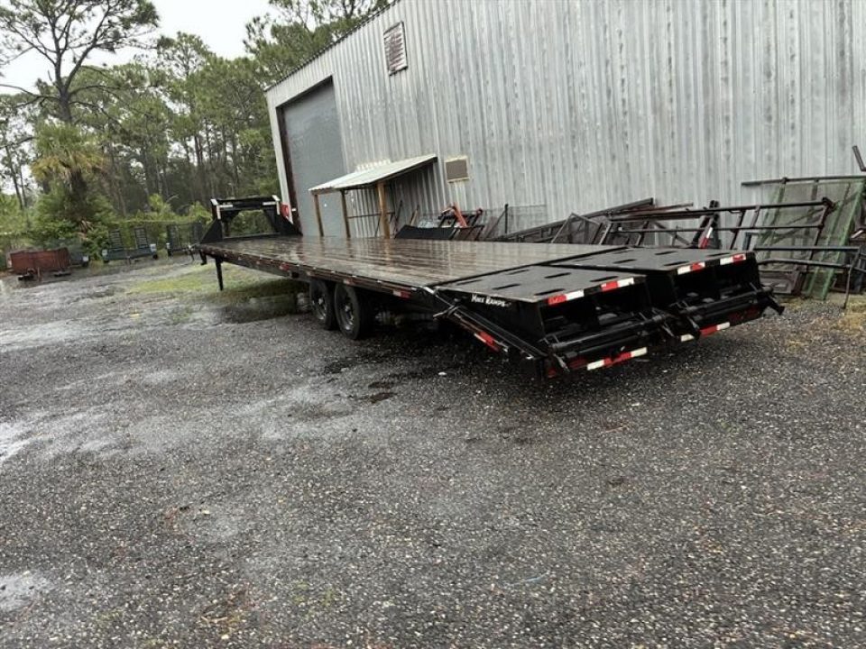 Used 2023 Trail Maxx Flatbed Trailer