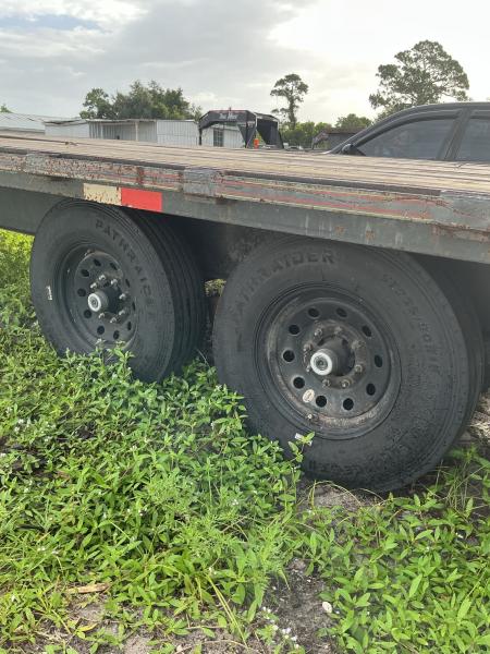 Used 2023 Trail Maxx 40 Ft Gooseneck Trailer – Mega Ramps & 12K GVWR Heavy-Duty Equipment Hauler Equipment Trailer